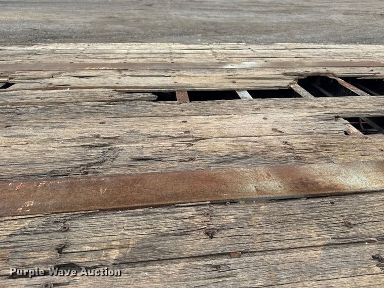 image for item NU9610 2008 Fontaine WDT180 drop deck trailer