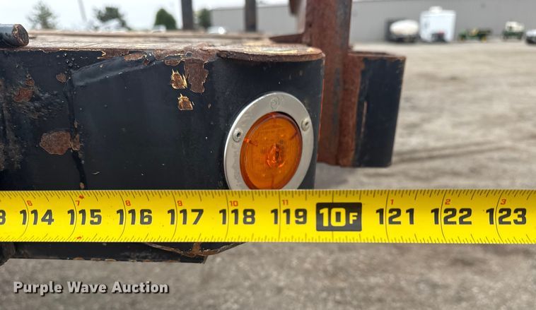 image for item NU9610 2008 Fontaine WDT180 drop deck trailer