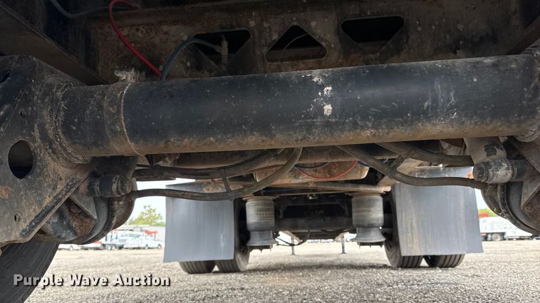 image for item NU9610 2008 Fontaine WDT180 drop deck trailer