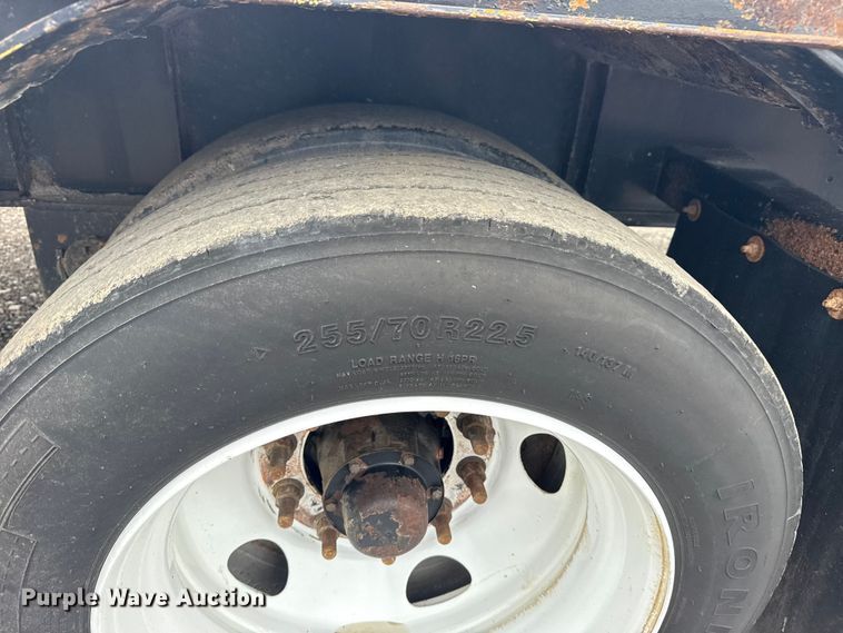 image for item NU9610 2008 Fontaine WDT180 drop deck trailer