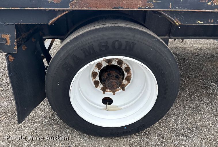 image for item NU9610 2008 Fontaine WDT180 drop deck trailer