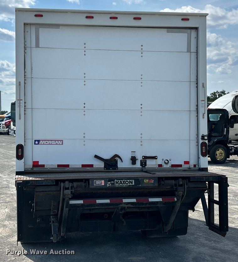 image for item YA0541 2017 Freightliner Business Class M2 box truck