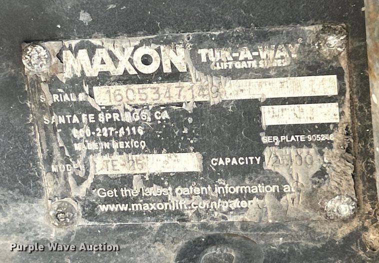 image for item YA0541 2017 Freightliner Business Class M2 box truck