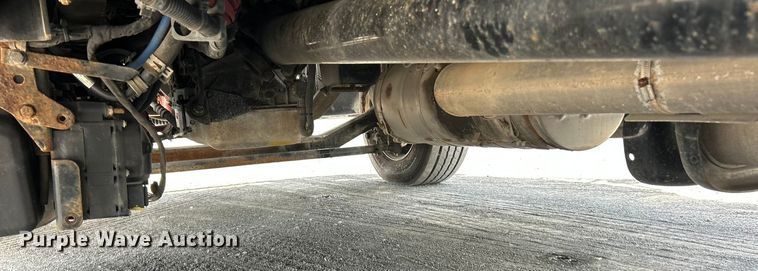 image for item YA0541 2017 Freightliner Business Class M2 box truck