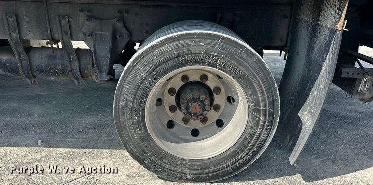 image for item YA0541 2017 Freightliner Business Class M2 box truck