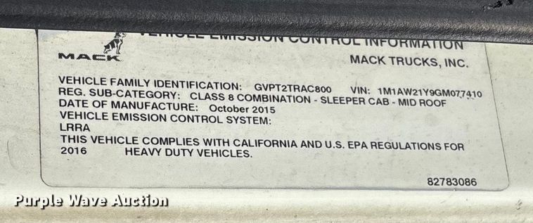 image for item YA0549 2016 Mack CHU613 semi truck