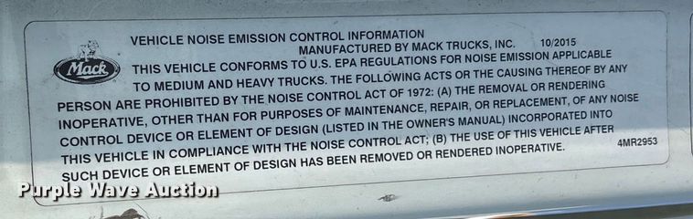 image for item YA0549 2016 Mack CHU613 semi truck