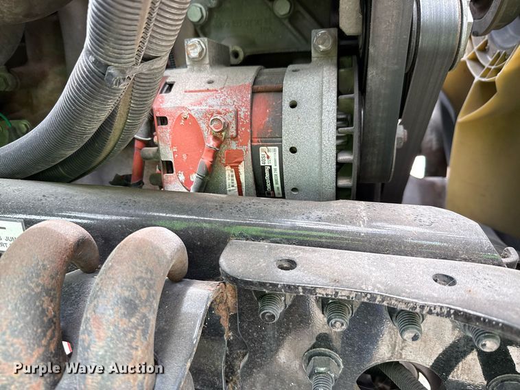 image for item YA0648 2018 Freightliner Cascadia 125 semi truck