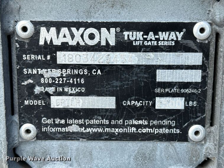 image for item YA0690 2019 Hino 268A box truck