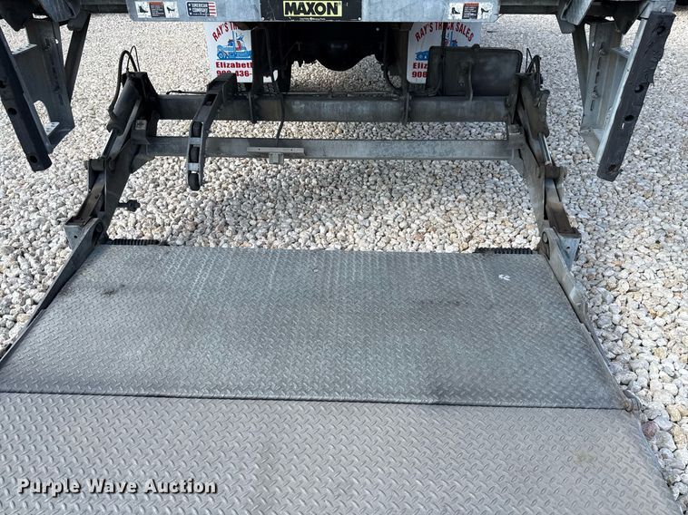 image for item YA0690 2019 Hino 268A box truck