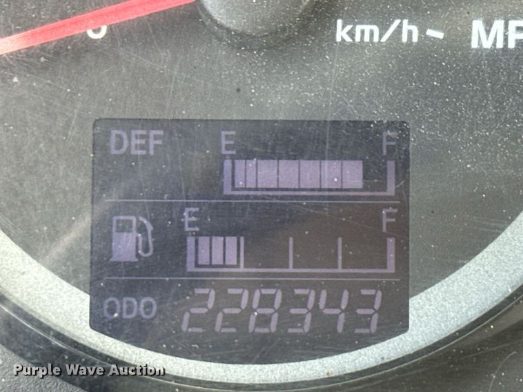 image for item YA0690 2019 Hino 268A box truck