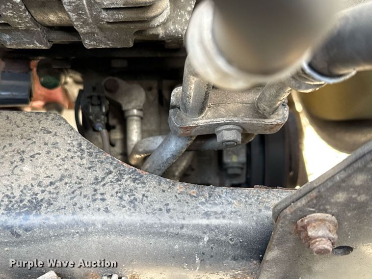 image for item YA0690 2019 Hino 268A box truck