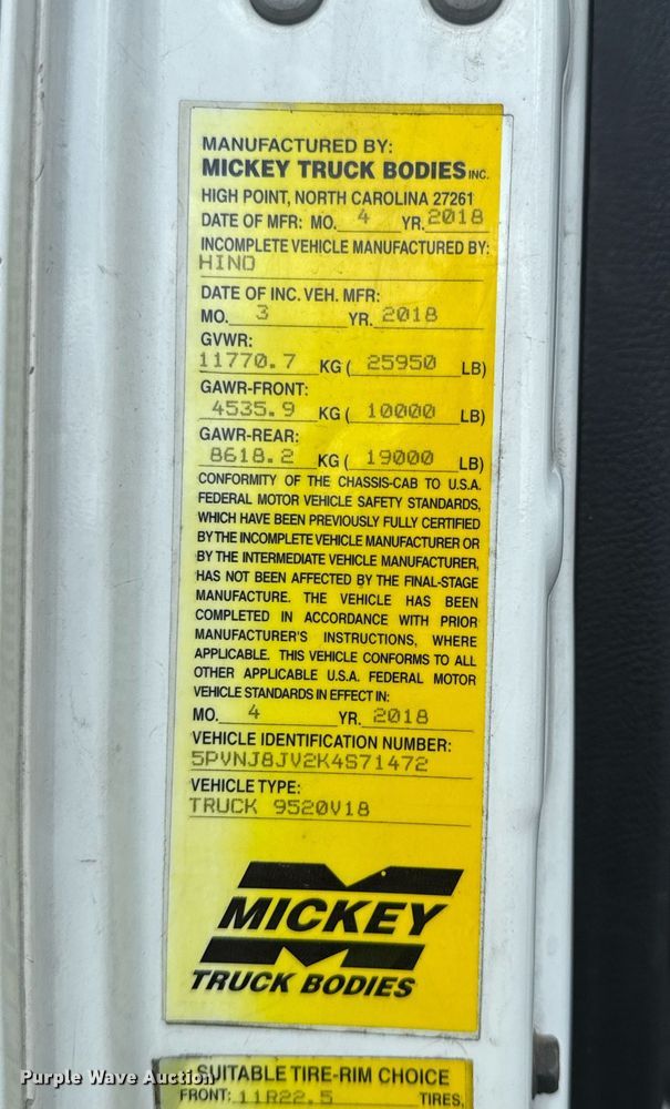 image for item YA0690 2019 Hino 268A box truck