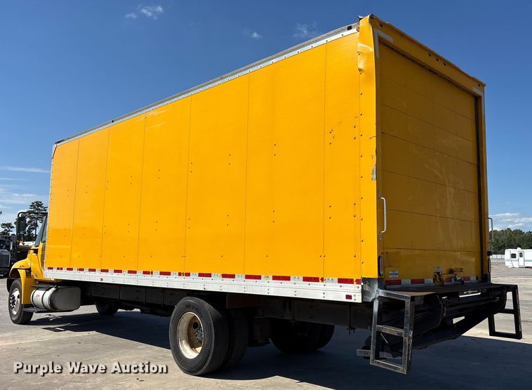 image for item YA0696 2017 International 4300 box truck
