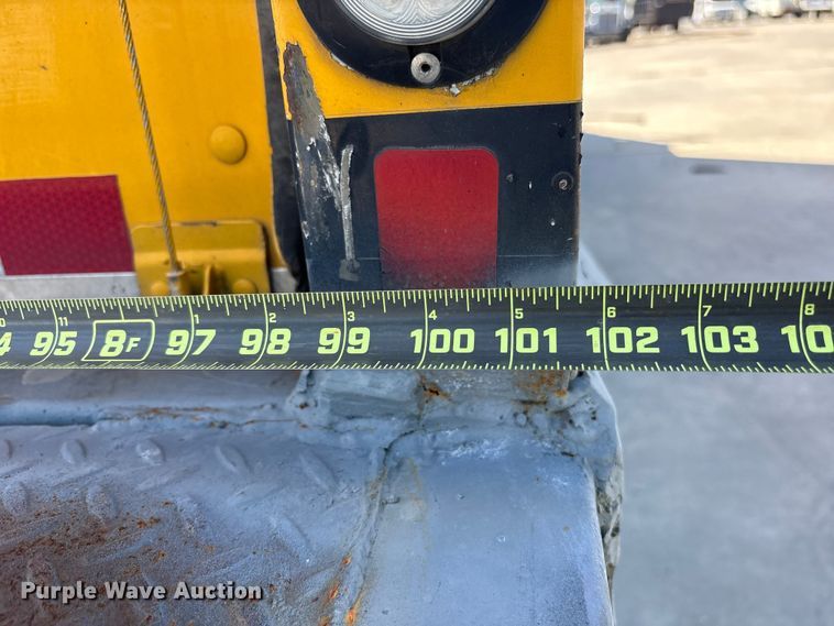 image for item YA0696 2017 International 4300 box truck