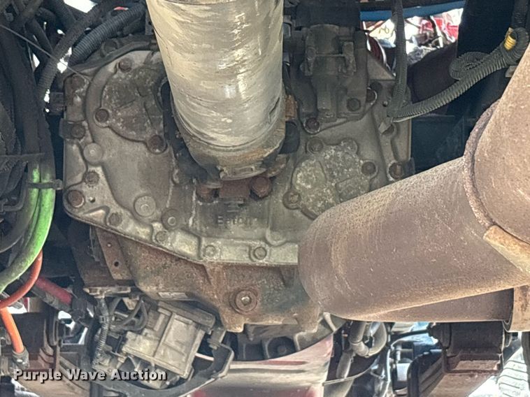 image for item YA0702 2018 International LT625 semi truck