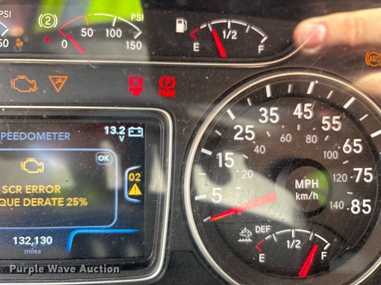 image for item YA0702 2018 International LT625 semi truck