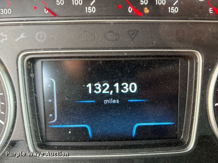 image for item YA0702 2018 International LT625 semi truck