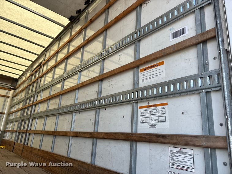 image for item YA0747 2019 Hino 268 box truck