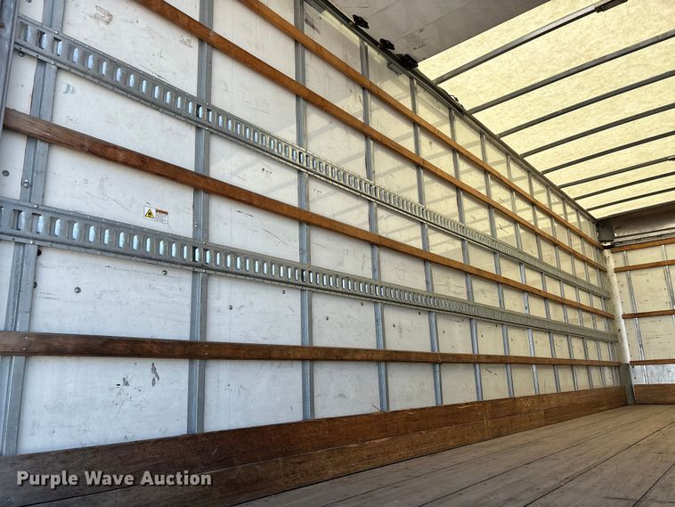 image for item YA0747 2019 Hino 268 box truck