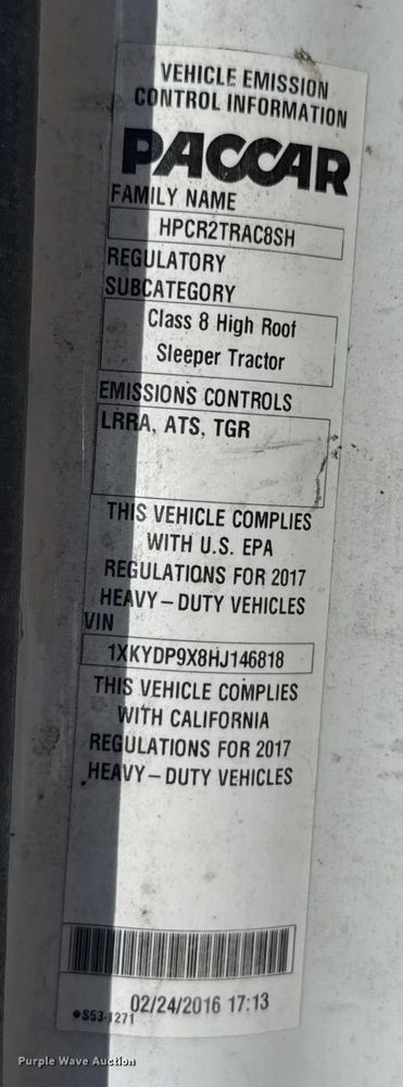 image for item YA0751 2017 Kenworth T680 semi truck