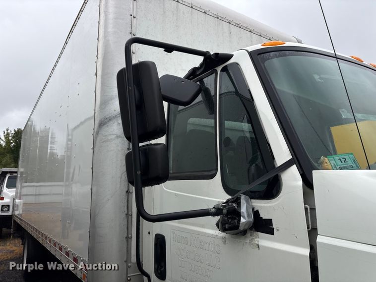 image for item YA0785 2018 International 4300 box truck