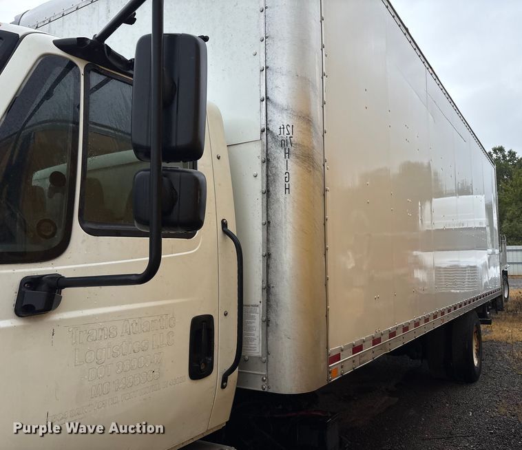 image for item YA0785 2018 International 4300 box truck