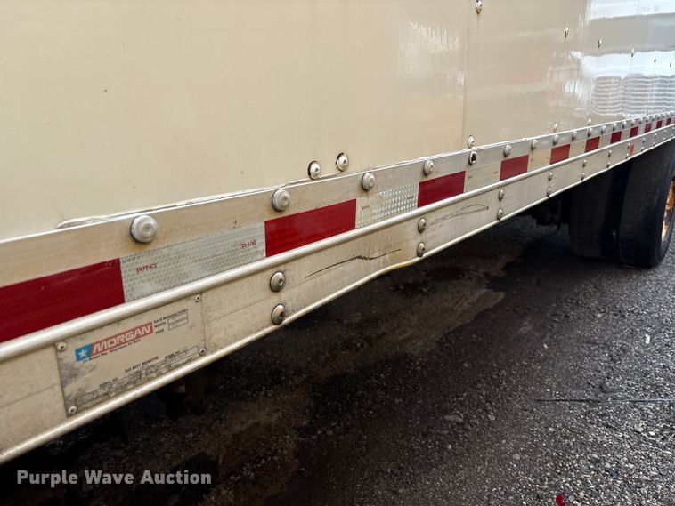 image for item YA0785 2018 International 4300 box truck