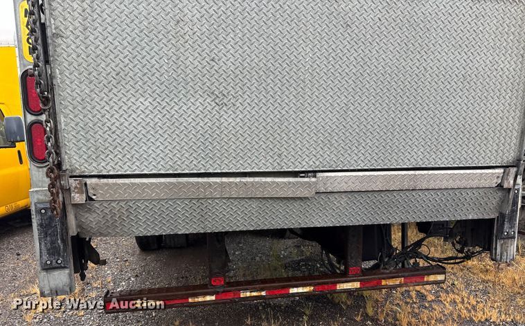 image for item YA0785 2018 International 4300 box truck