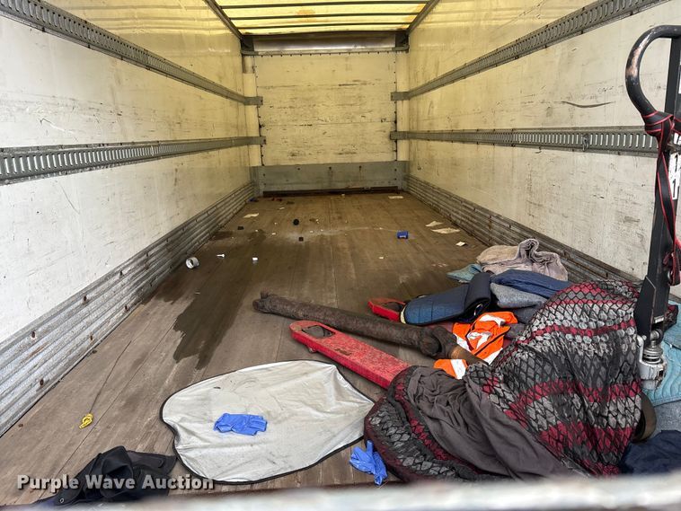 image for item YA0785 2018 International 4300 box truck