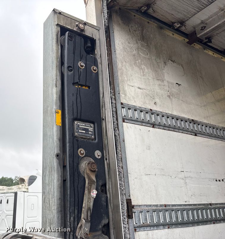 image for item YA0785 2018 International 4300 box truck