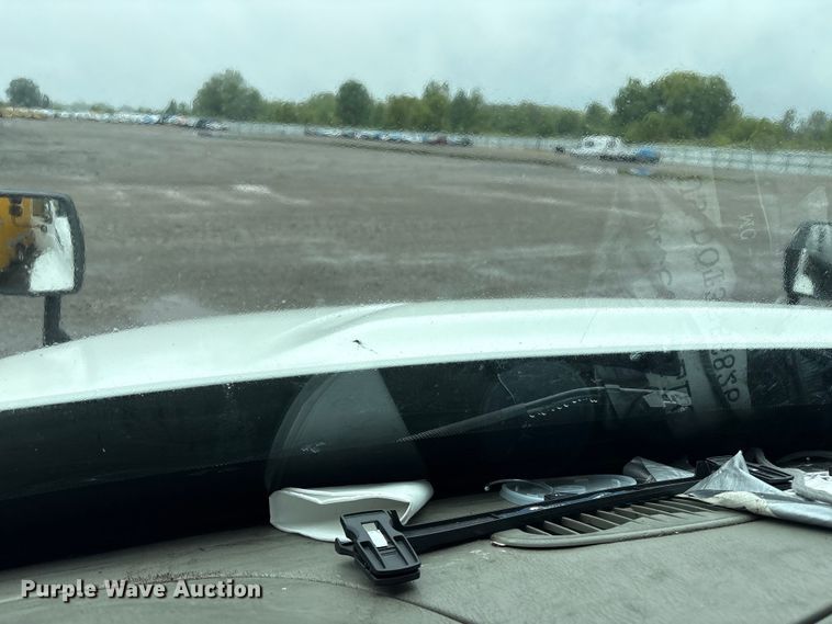 image for item YA0785 2018 International 4300 box truck