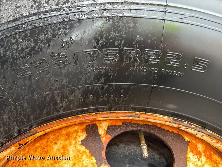 image for item YA0785 2018 International 4300 box truck