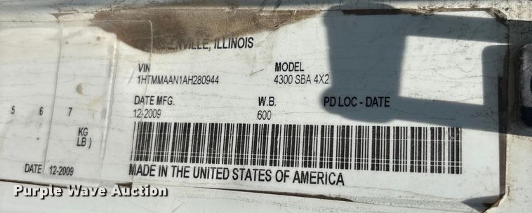 image for item YA0836 2010 International 4300 truck cab and chassis