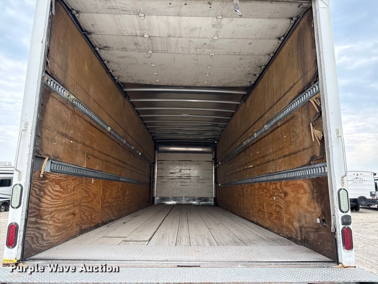 image for item YA0862 2018 Freightliner Business Class M2 box truck