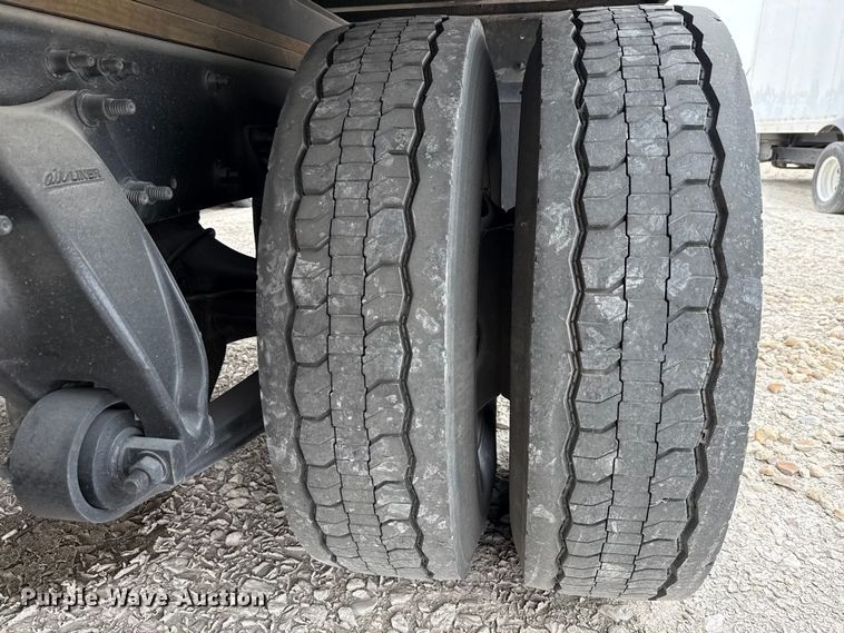 image for item YA0862 2018 Freightliner Business Class M2 box truck