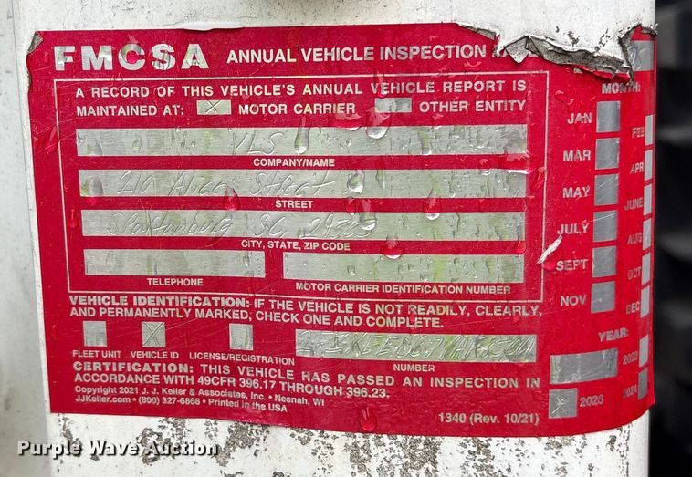 image for item YA0940 2000 Sterling L9500 vacuum truck