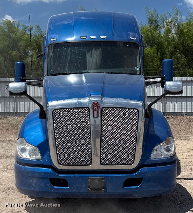 CAMIóN CAMAROTE 2020 KENWORTH