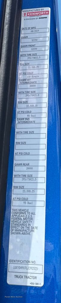 image for item YA0977 2020 Kenworth T680 semi truck