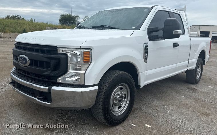 image for item DJ7776 2020 Ford F250 Super Duty SuperCab pickup truck