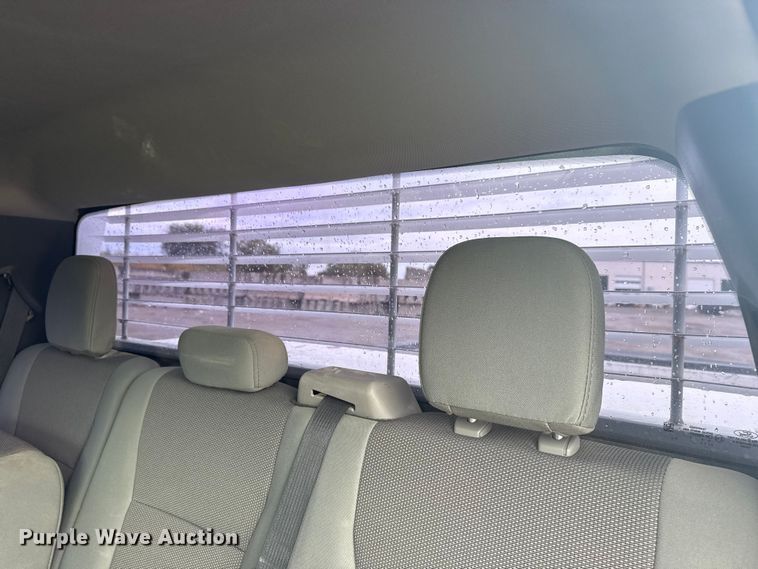 image for item DJ7776 2020 Ford F250 Super Duty SuperCab pickup truck