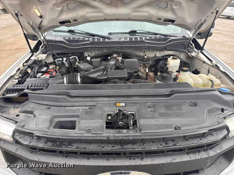 image for item DJ7776 2020 Ford F250 Super Duty SuperCab pickup truck