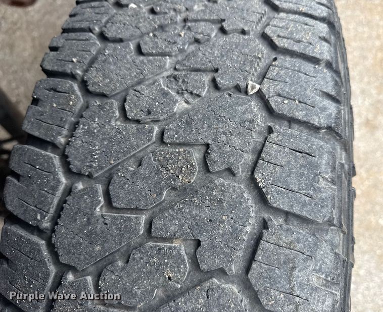 image for item DJ7776 2020 Ford F250 Super Duty SuperCab pickup truck