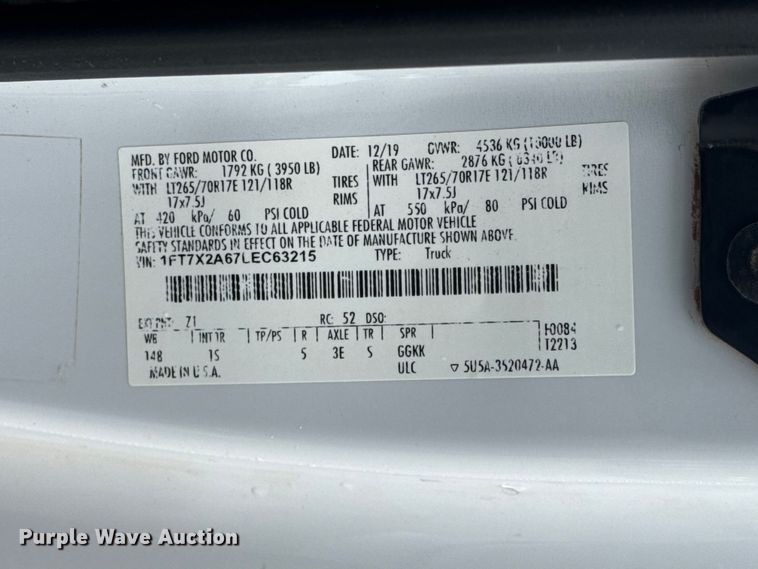 image for item DJ7776 2020 Ford F250 Super Duty SuperCab pickup truck