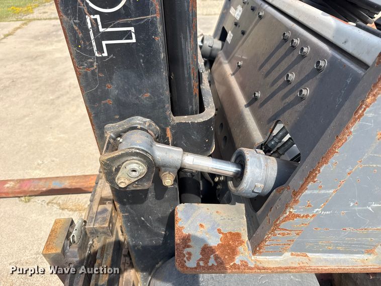 image for item DJ7785 Toyota 5FGC25 forklift