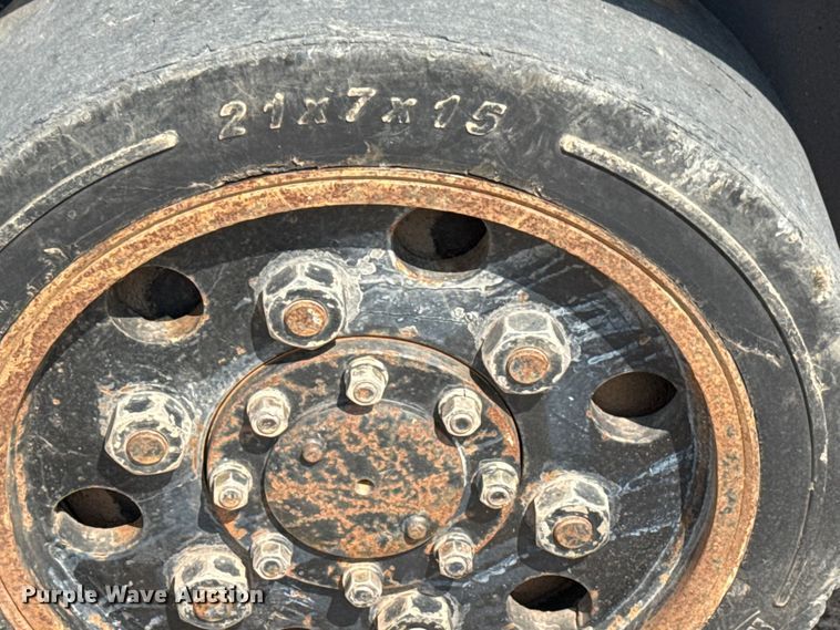 image for item DJ7785 Toyota 5FGC25 forklift