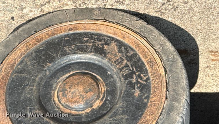 image for item DJ7785 Toyota 5FGC25 forklift