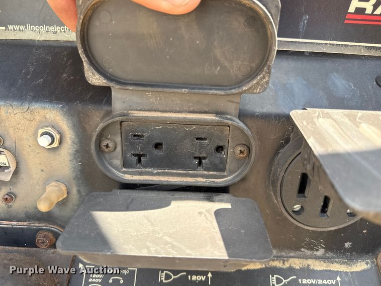image for item DJ7786 Lincoln Electric 225 Ranger welder/generator