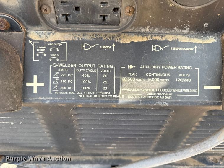 image for item DJ7786 Lincoln Electric 225 Ranger welder/generator