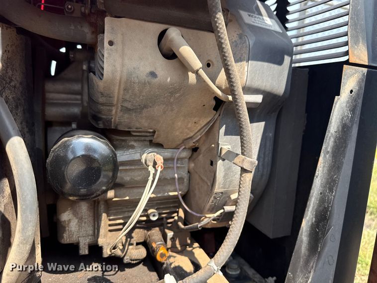 image for item DJ7786 Lincoln Electric 225 Ranger welder/generator